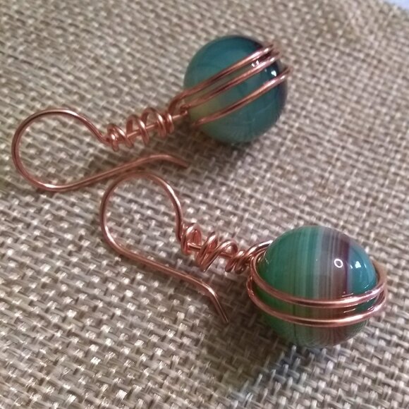One-of-a-Kind!!! Green & Brown Banded Agate Spheres ~ Copper Wrapped Earrings - Picture 7 of 13